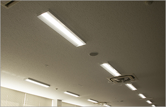 直流入力のLED照明器具